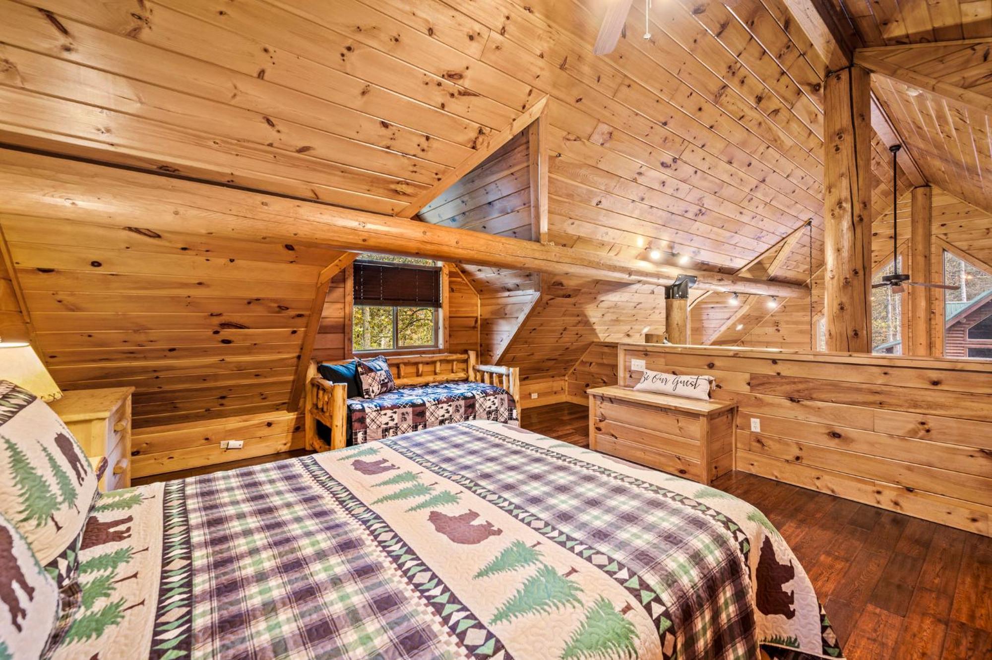 Relaxation Retreat - Pickleball Cabin - Wi-Fi, Fire Pit With Bar, Ev, Game Room, Hot Tub, Pool Access - Mins To Pf Sevierville Bagian luar foto